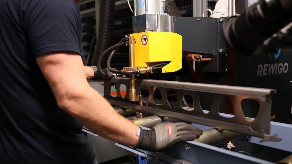 Rewigo-puntlasmachine-projectielasmachine-VDL-NSA